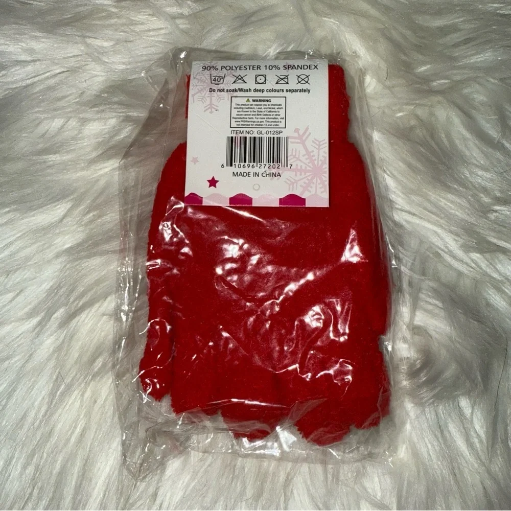 ✨✨5/$10✨✨ Minky Accessories Red Gloves - One Size fits all New